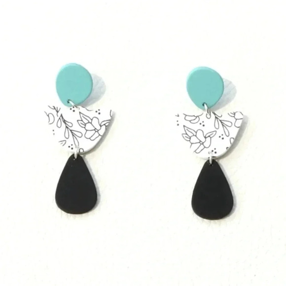 2 LEFT! Turquoise & Black Dangle Trendy Earrings - Picture 1 of 6
